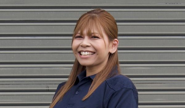 スタッフ4