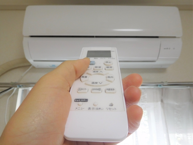 冷えないエアコン_問題を解決するための3つのステップ_リモコンの設定の見直し